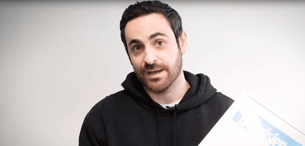 Contacter Camille Combal via les coordonnées de TF1 

Contacter CAMILLE COMBAL | Écrire à #CamilleCombal