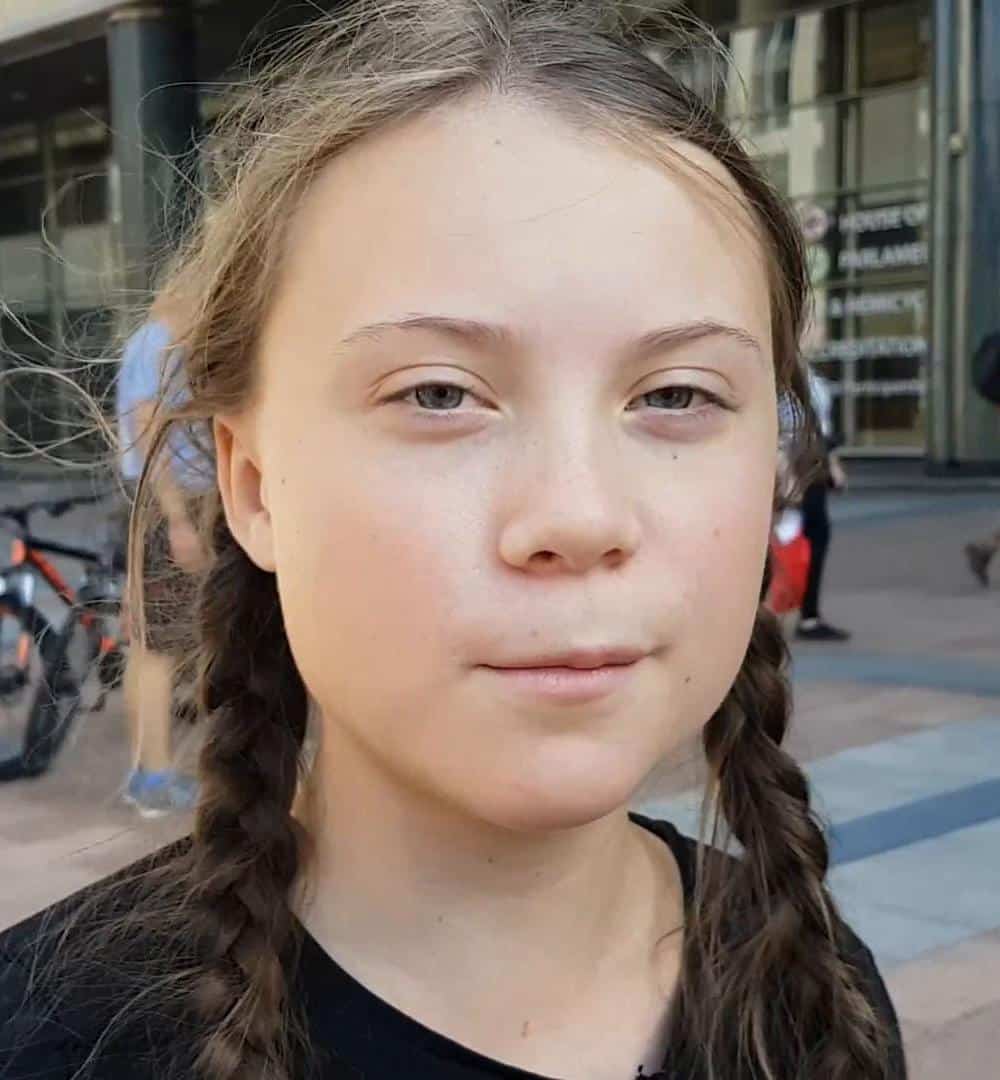 Écrire à Greta Thunberg : les coordonnées de son éditeur 

 - Contacter GRETA THUNBERG | Écrire à #GretaThunberg