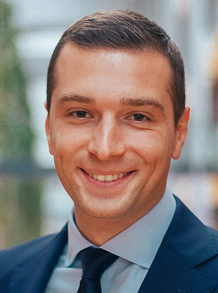 Joindre Jordan Bardella