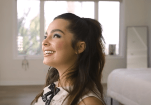 Vous aimeriez prendre contact avec ADDISON RAE ?