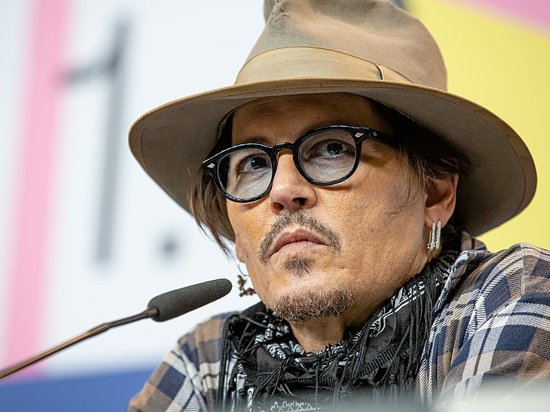 Entrer en relation avec Johnny Depp