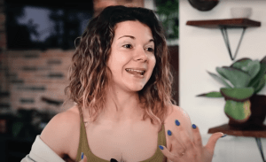 Comment joindre Jujufitcats ?