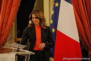 Comment écrire à Sonia Mabrouk ? Qui est Sonia Mabrouk ?