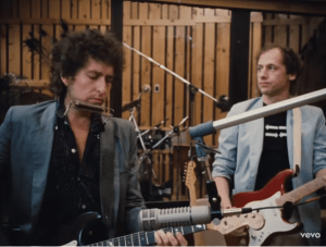 Entrer en contact avec Bob Dylan