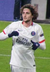 Entrer en contact avec Adrien Rabiot