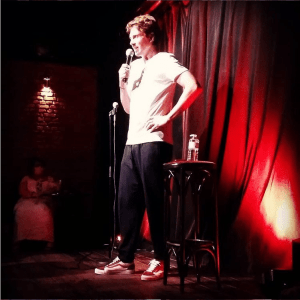 Joindre Guillermo Guiz