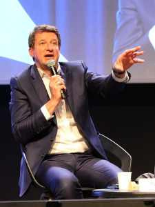 Entrer en relation avec Yannick Jadot