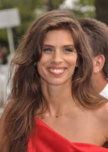 Entrer en contact avec Maiwenn