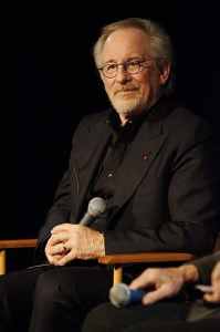 Entrer en contact avec Steven Spielberg