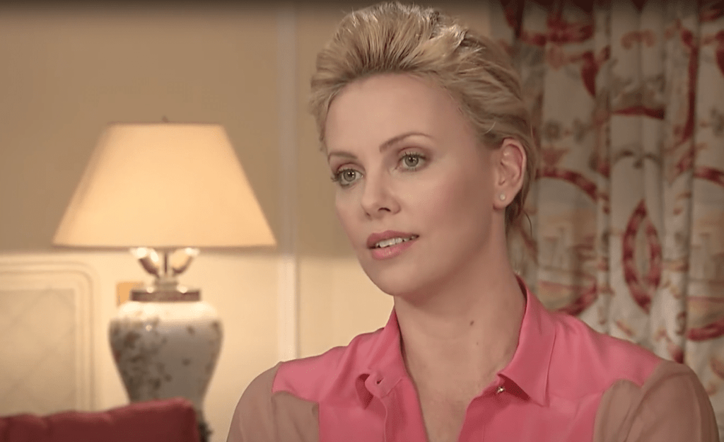 Ecrire à Charlize Theron